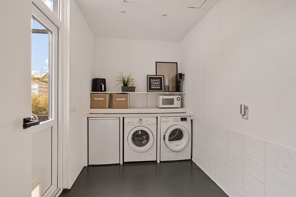 Foto - Te koop: De Stringen 30, 9074 BD Hallum